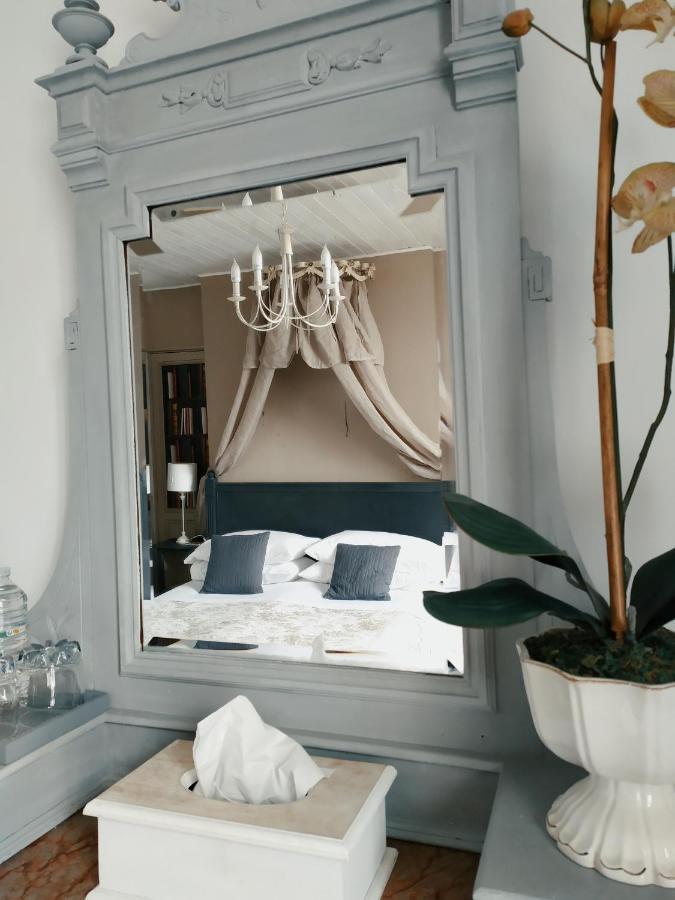 Maison Nº 20 *